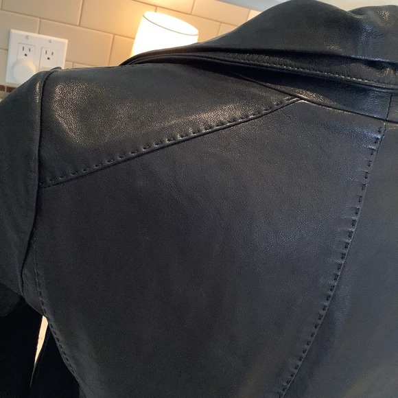 Vince Black Leather Jacket Size Small - Picture 6 of 16